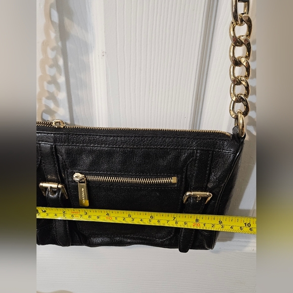 Michael Kors Crossbody - Picture 4 of 10